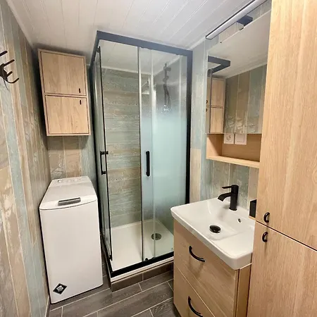 Holiday home Location Type 2 Avec Piscine Chauffee Et Tennis, Animaux Bienvenus - Fr-1-231-317